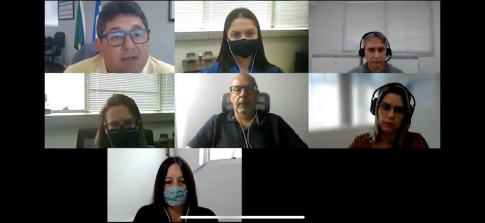 Parte dos membros do grupo que representou o Espírito Santo no curso do BID