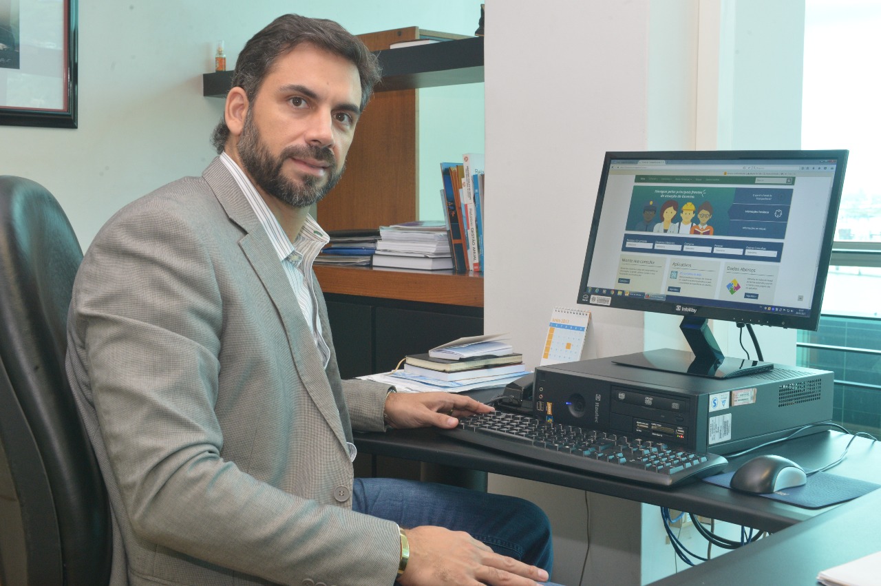 eugenio_transparência|||Fotógrafo:Pedro Dutra/Secom