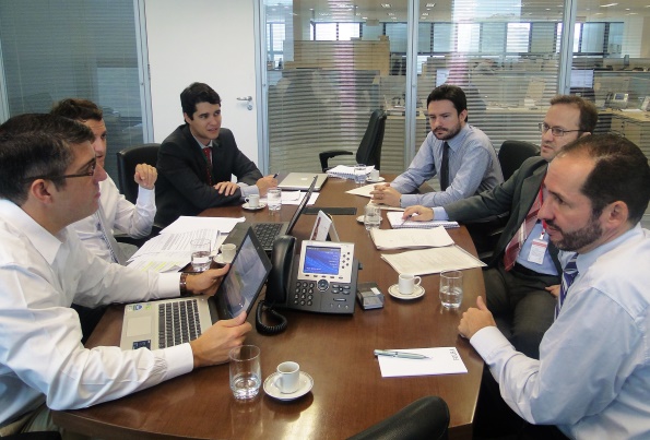 grupo de trabalho discute